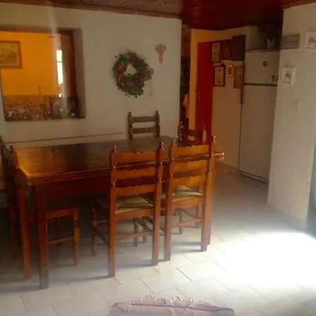 Сasa de vacaciones All 4 Seasons Relaxing House